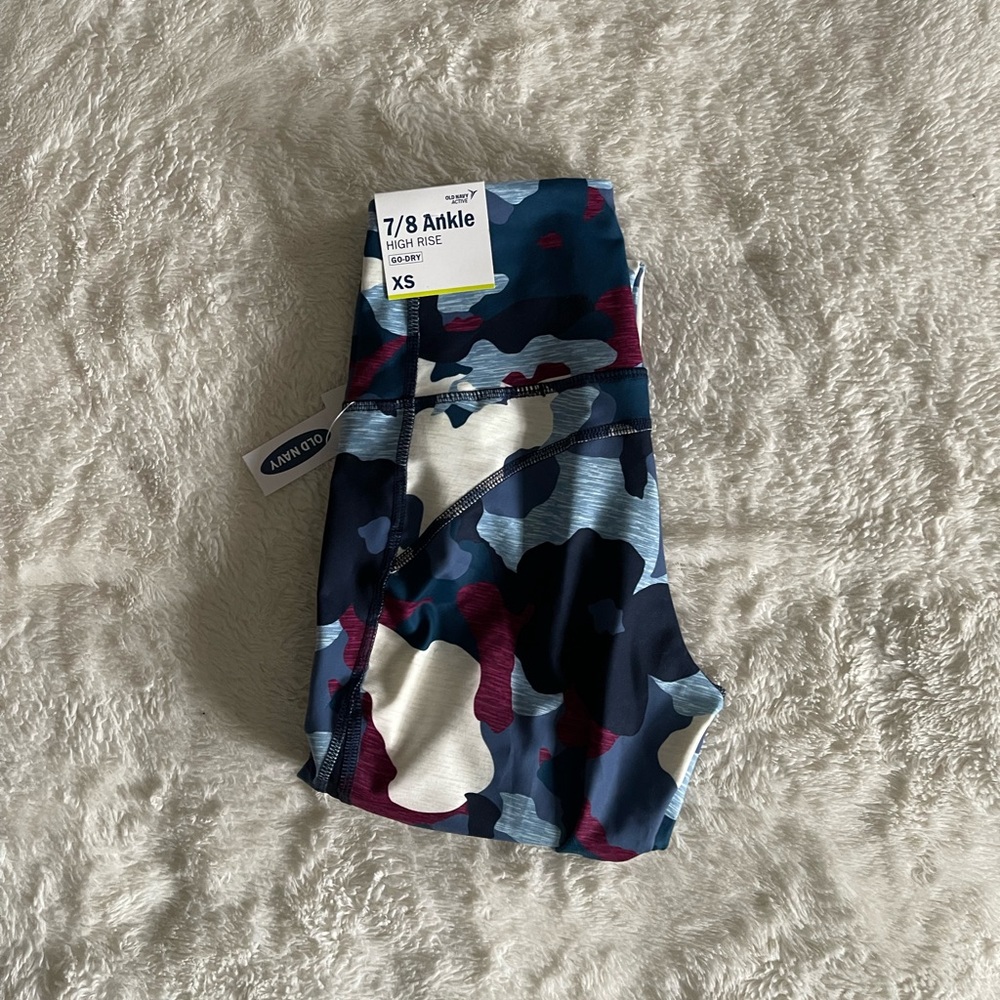 blue camo 7/8 leggings